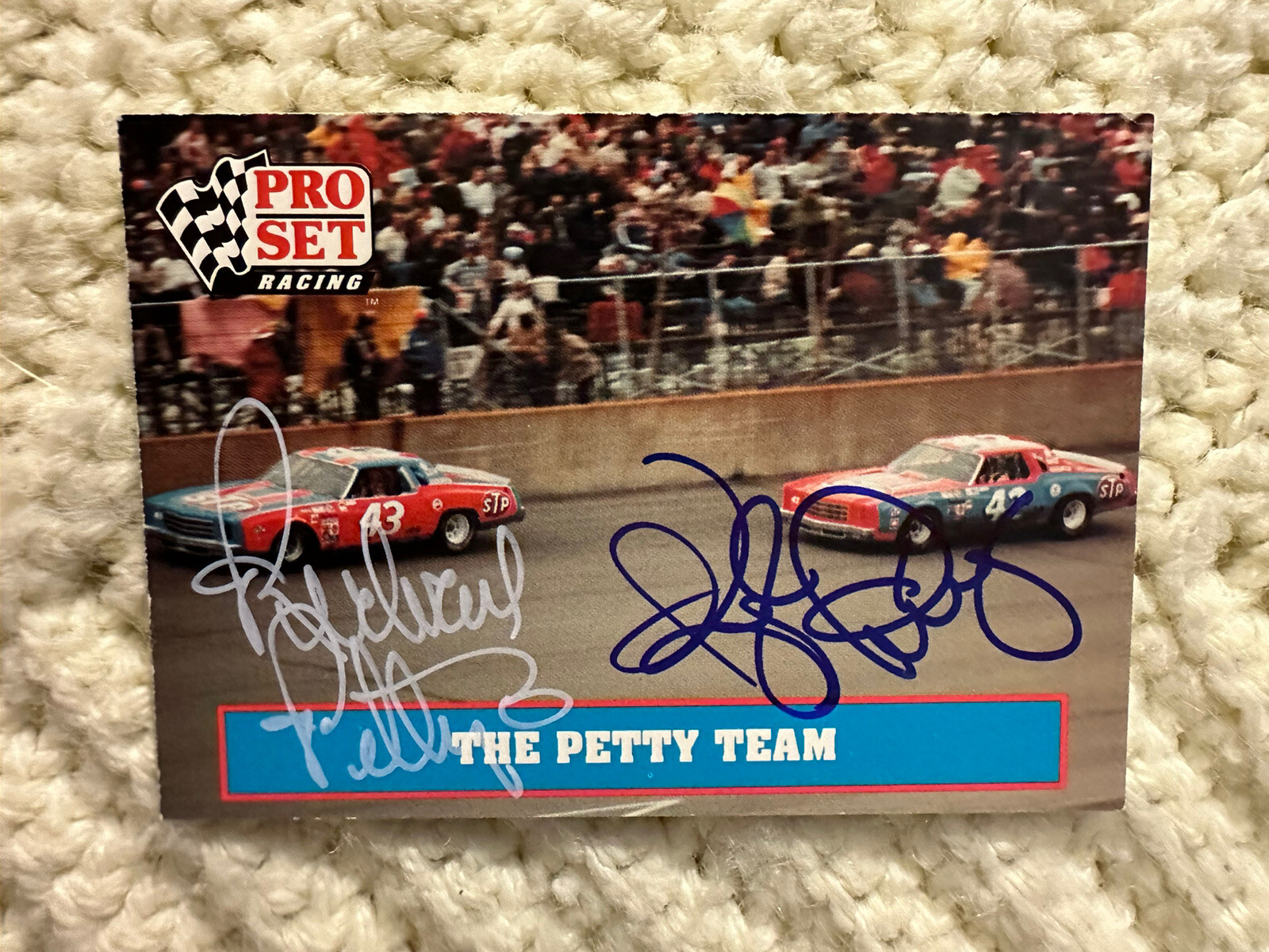 Richard & Kyle Petty signed Trading Card Autographed NASCAR