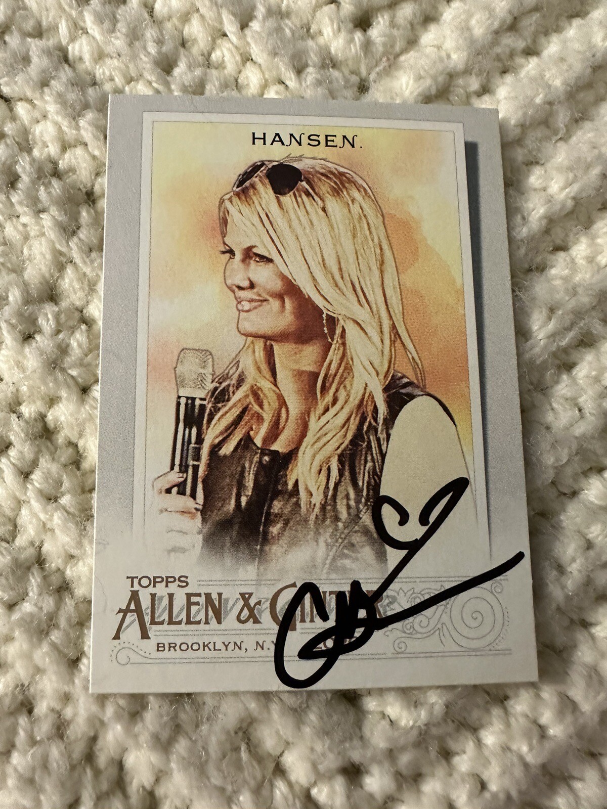 Courtney Hansen Signed Trading Card Autographed Allen & Ginter
