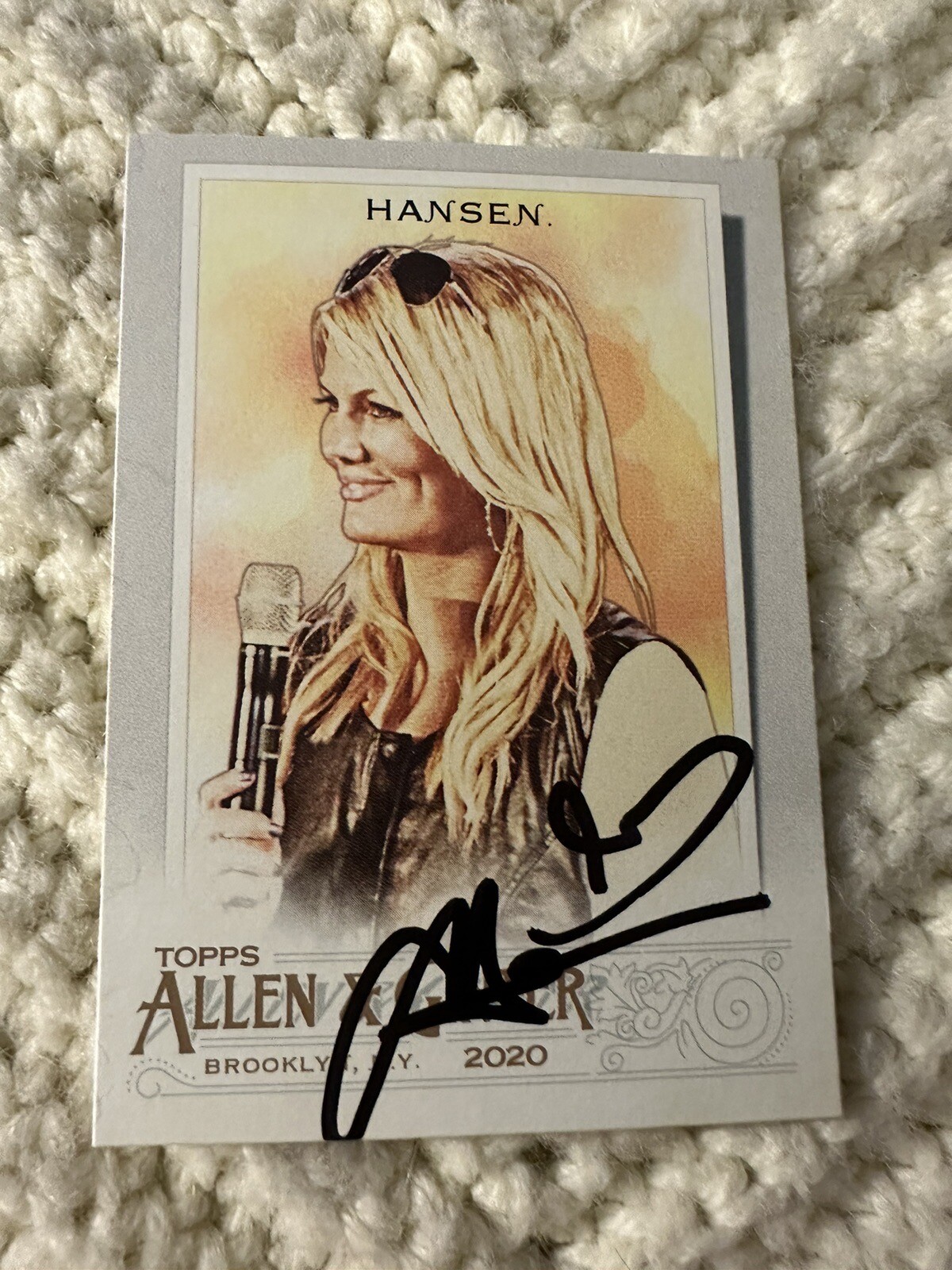 Courtney Hansen Signed Trading Card Autographed Allen & Ginter