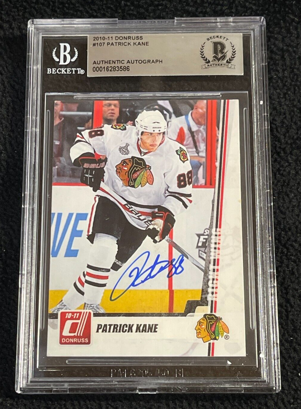 Patrick Kane Signed 2010/11 Donruss Card #107 BAS Certified Chicago Blackhawks