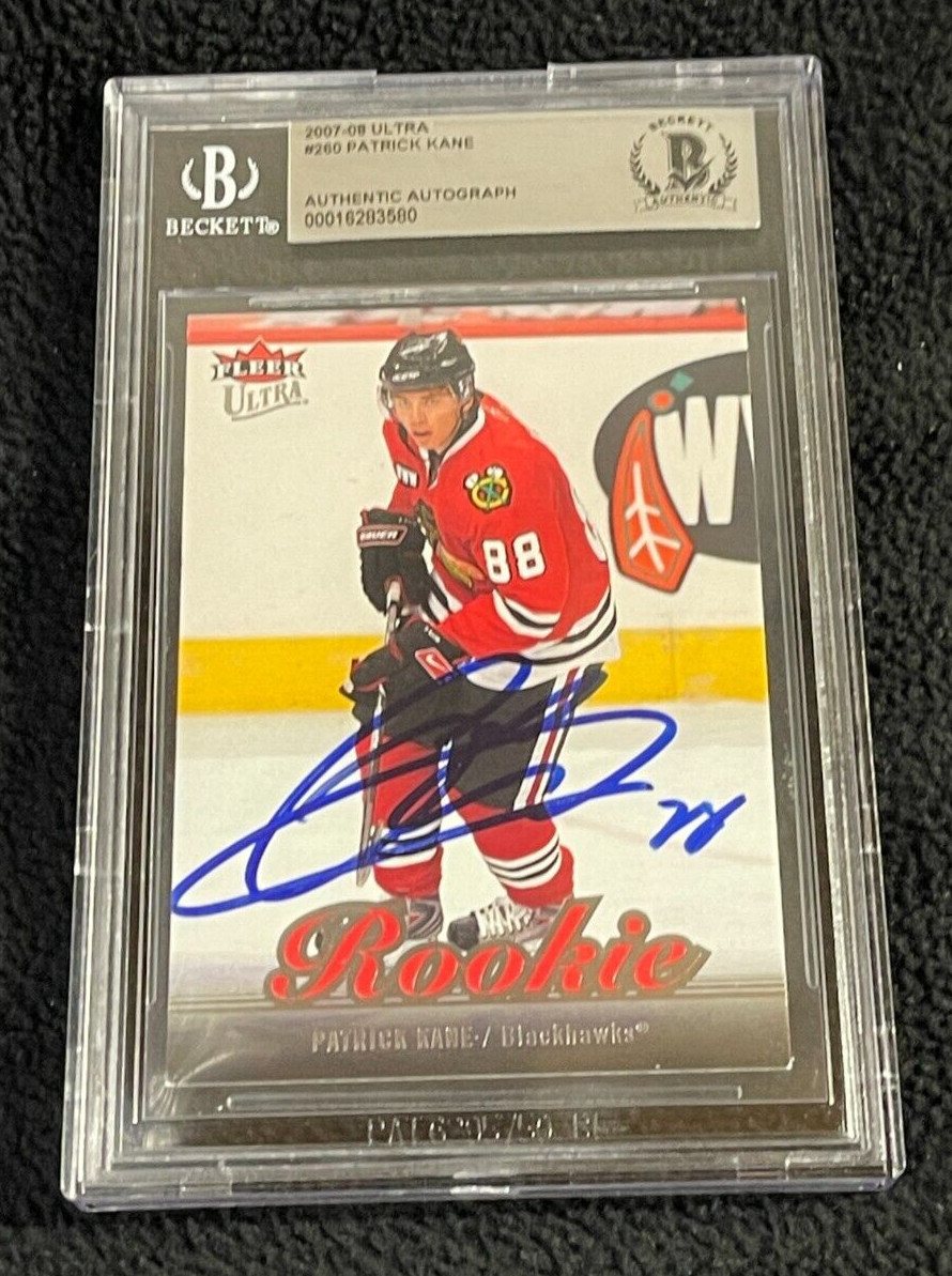 Patrick Kane Signed 2007/08 Fleer Ultra Rookie Card #260 RC BAS Certified
