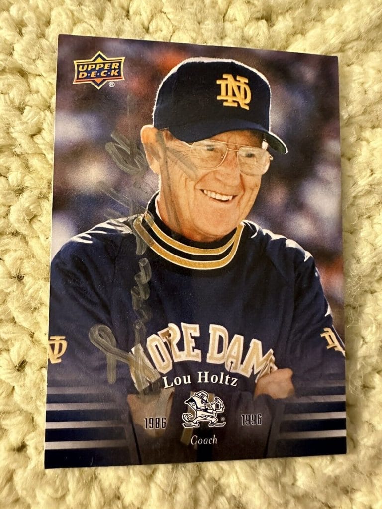 LOU HOLTZ SIGNED TRADING CARD AUTOGRAPHED NOTRE DAME COACH COLLECTIBLE MEMORABILIA