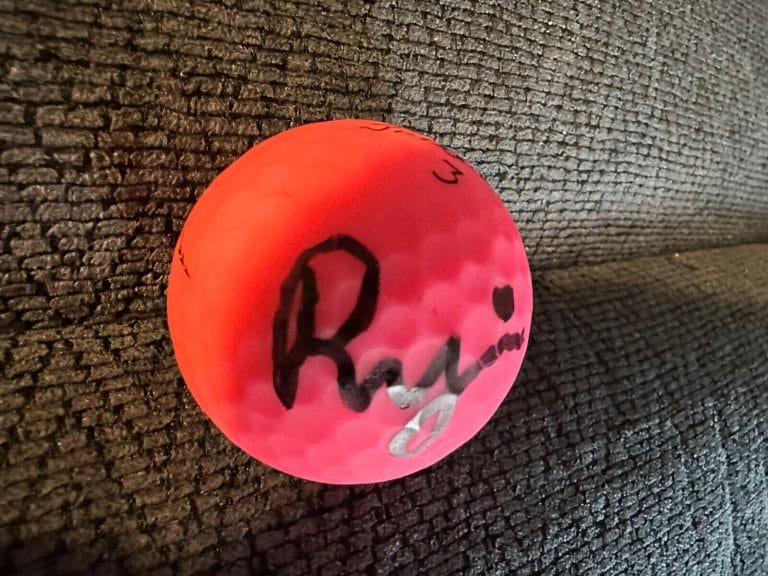 RUONING YIN SIGNED PINK GOLF BALL AUTOGRAPHED BREAST CANCER AWARENESS LPGA COLLECTIBLE MEMORABILIA
