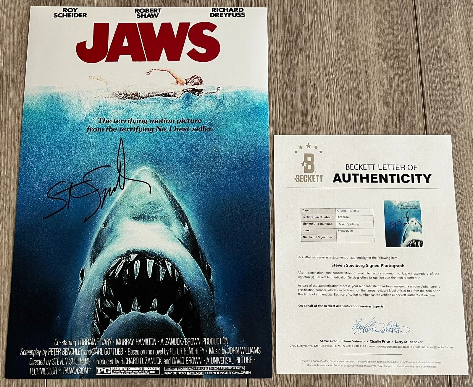 STEVEN SPIELBERG SIGNED AUTOGRAPH JAWS 12x18 PHOTO POSTER & BECKETT BAS COA