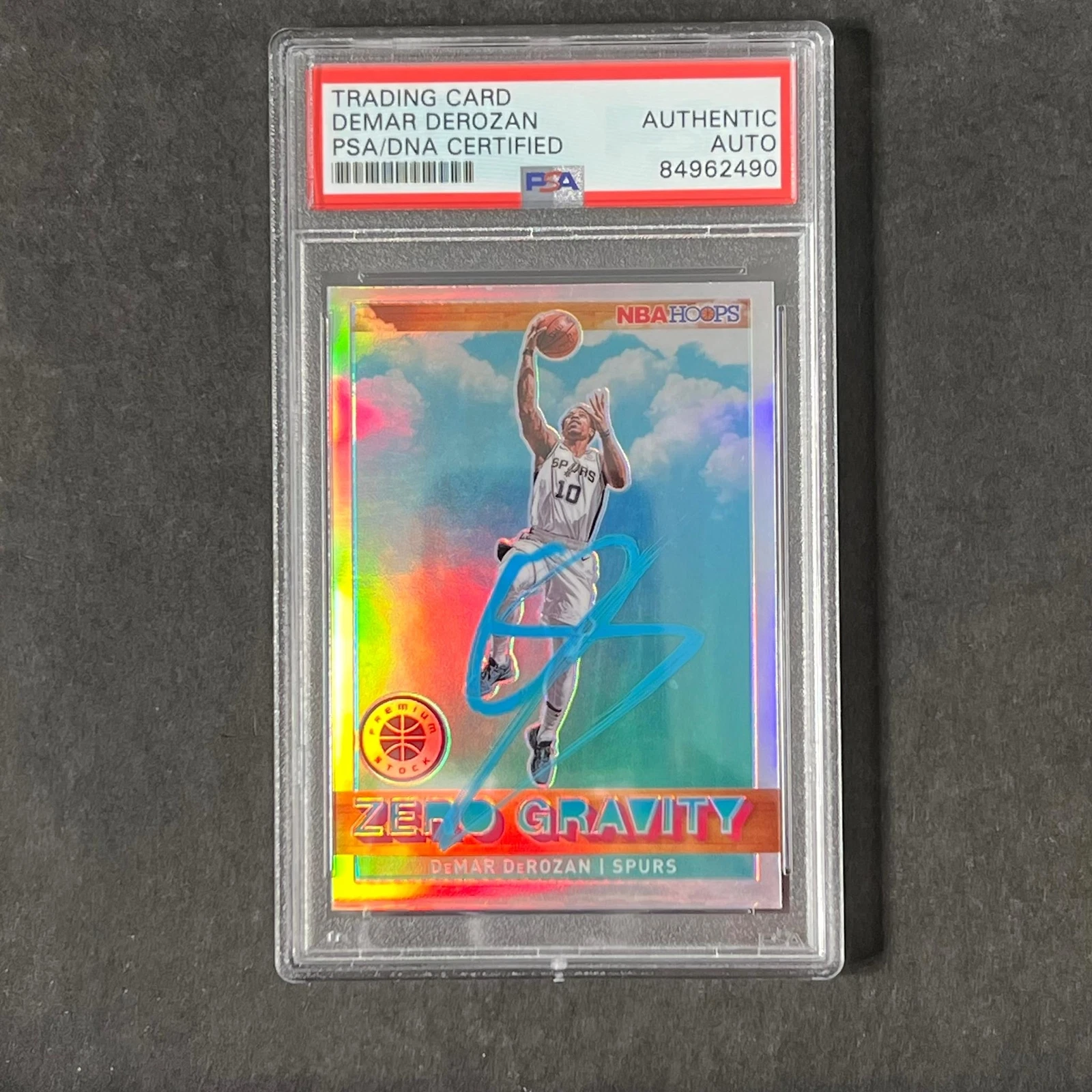 2019-20 Panini Hoops Premium Zero Gravity #4 Demar DeRozan Signed AUTO PSA Slabb