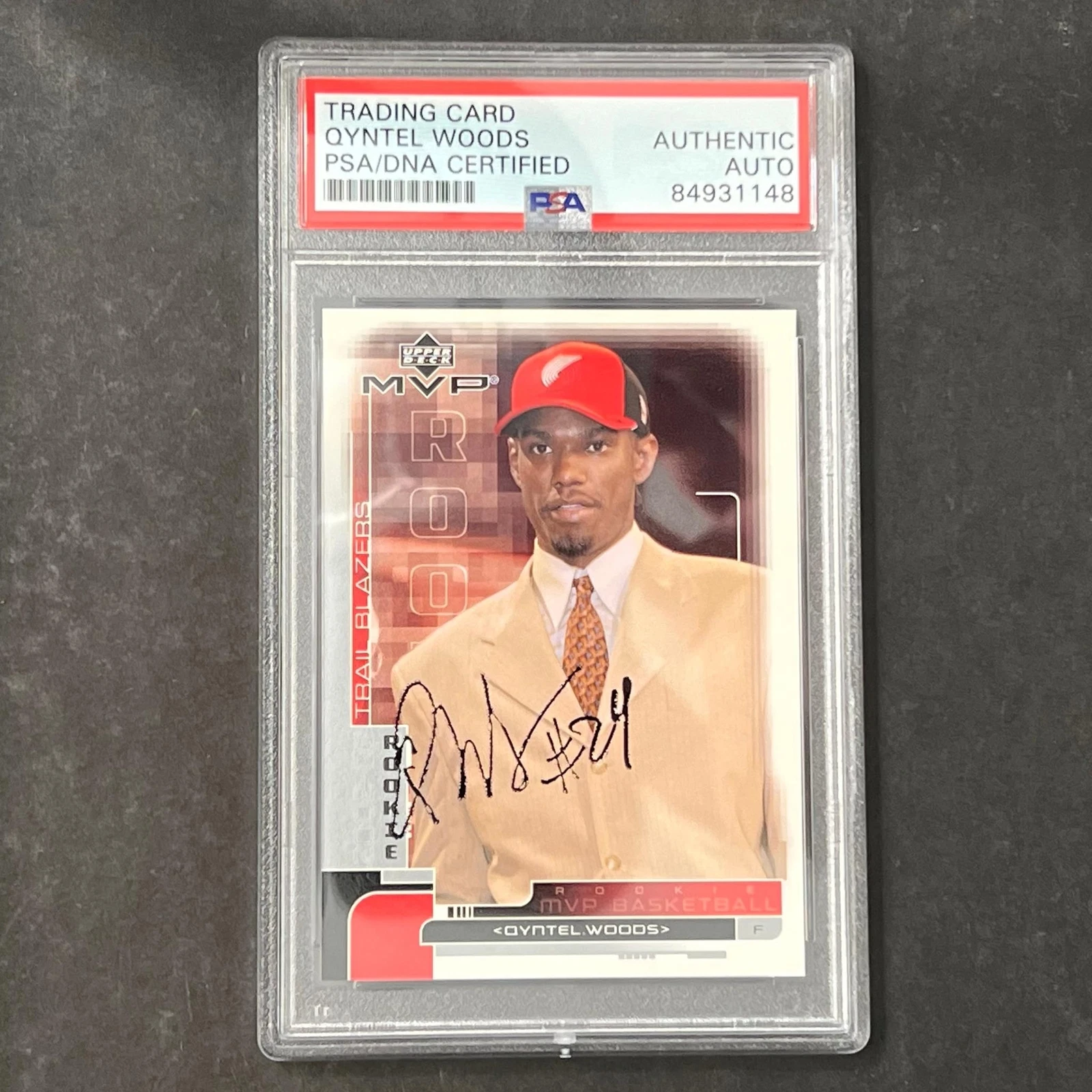 2002 Upper Deck #202 Qyntel Woods Signed Card AUTO PSA/DNA Slabbed Blazers