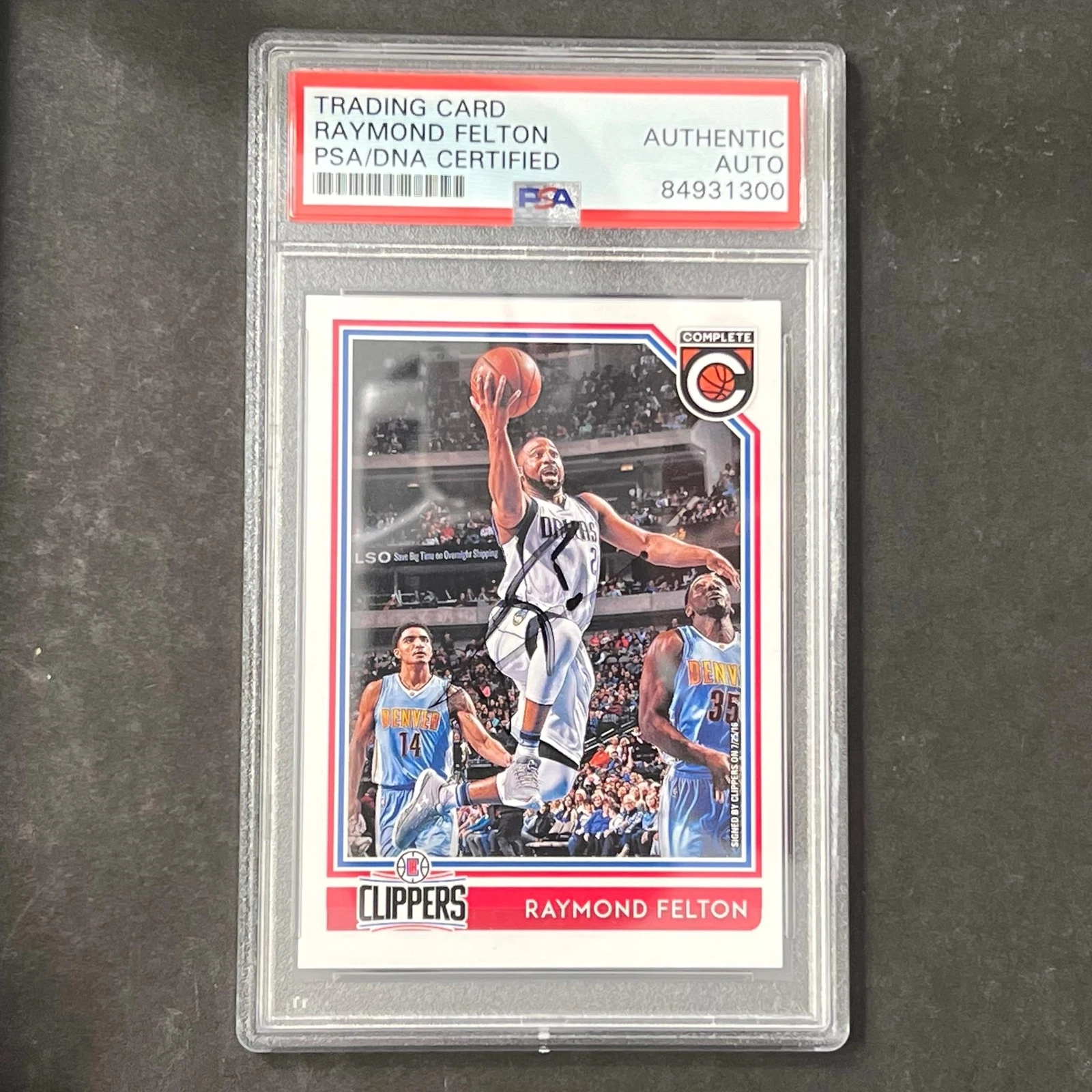 2016-17 Panini Complete #69 Raymond Felton Signed Card AUTO PSA/DNA Slabbed Clip