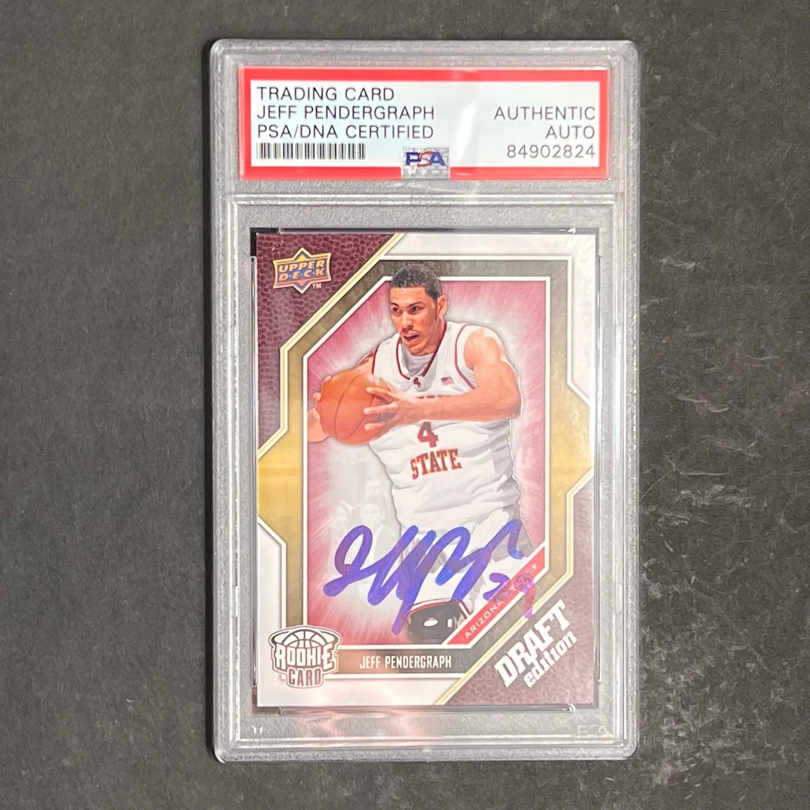2009-10 Upper Deck Draft Edition #45 Jeff Pendergraph Signed Card AUTO PSA Slabb