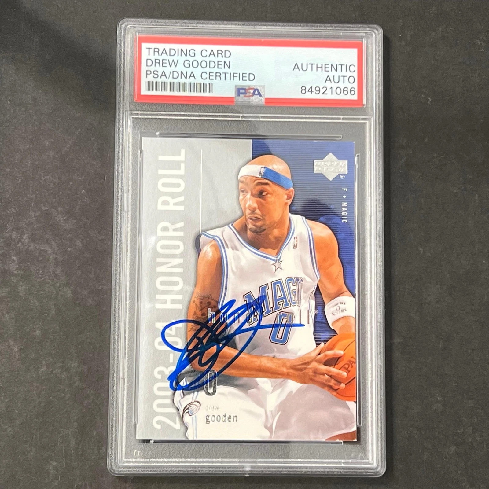 2003-04 Upper Deck Honor Roll #61 Drew Gooden Signed Card AUTO PSA/DNA Slabbed M
