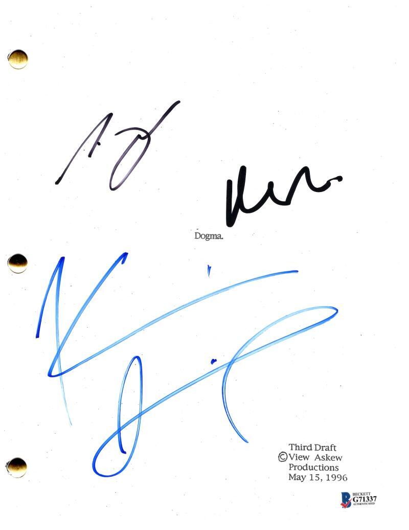Ben Affleck Matt Damon & Kevin Smith Signed Autograph Dogma Script - Beckett COA