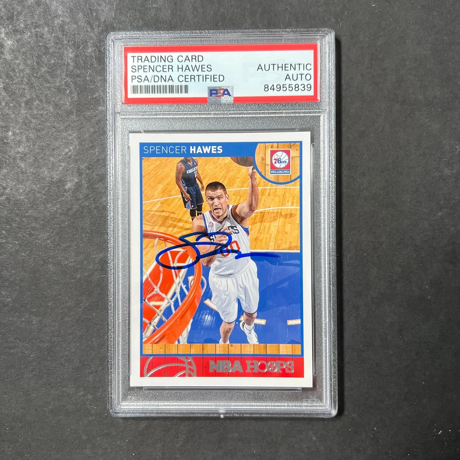 2013-14 NBA Hoops #6 Spencer Hawes Signed Card AUTO PSA/DNA Slabbed 76ers