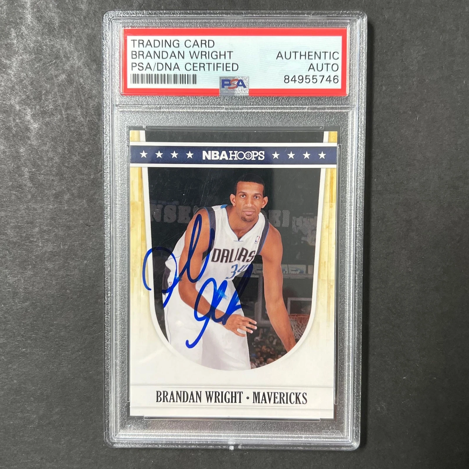 2012 Panini NBA HOOPS #148 BRANDAN WRIGHT Signed Card AUTO PSA Slabbed Grizzlies