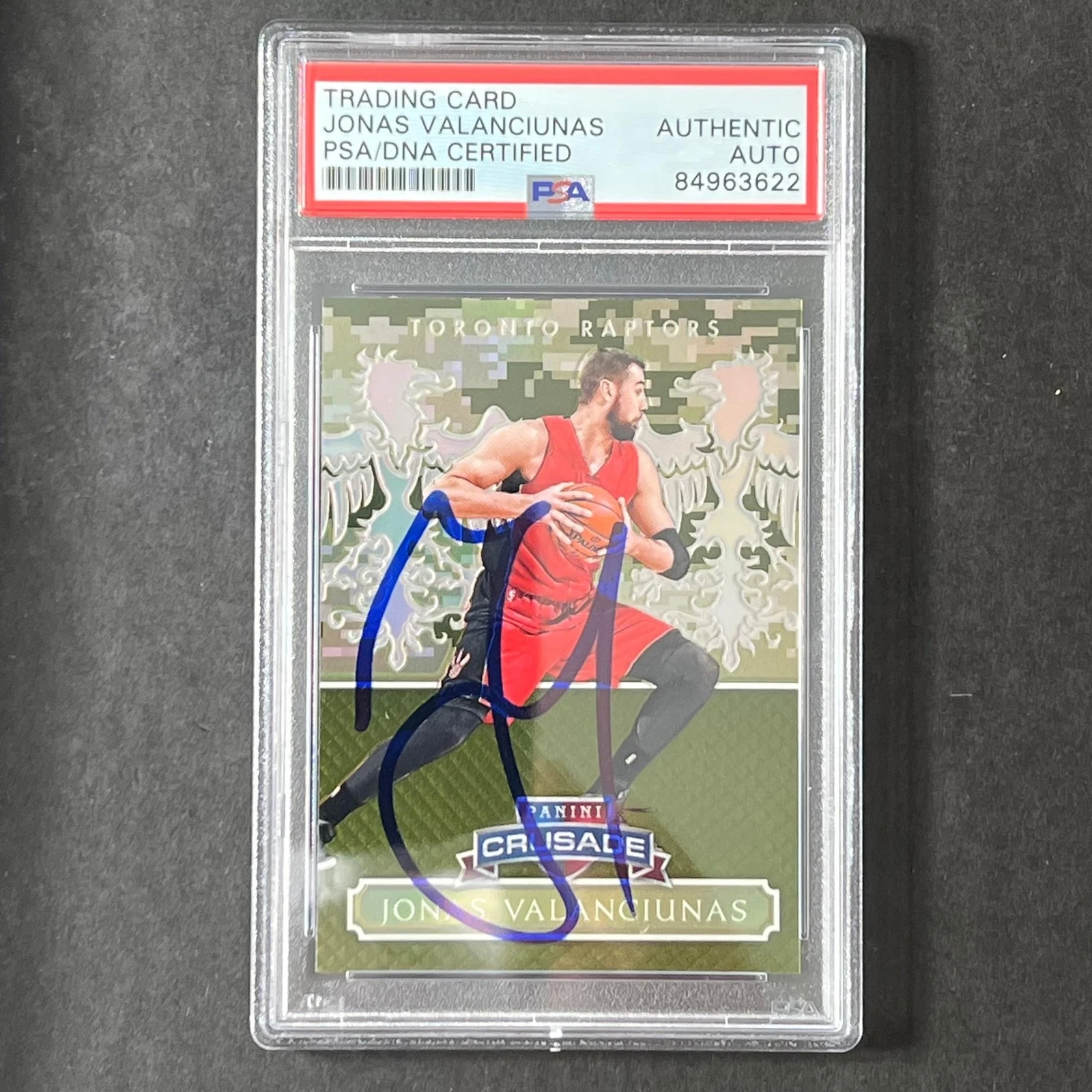 2014-15 Panini Excalibur #27 Jonas Valanciunas Signed Card AUTO PSA Slabbed Rapt