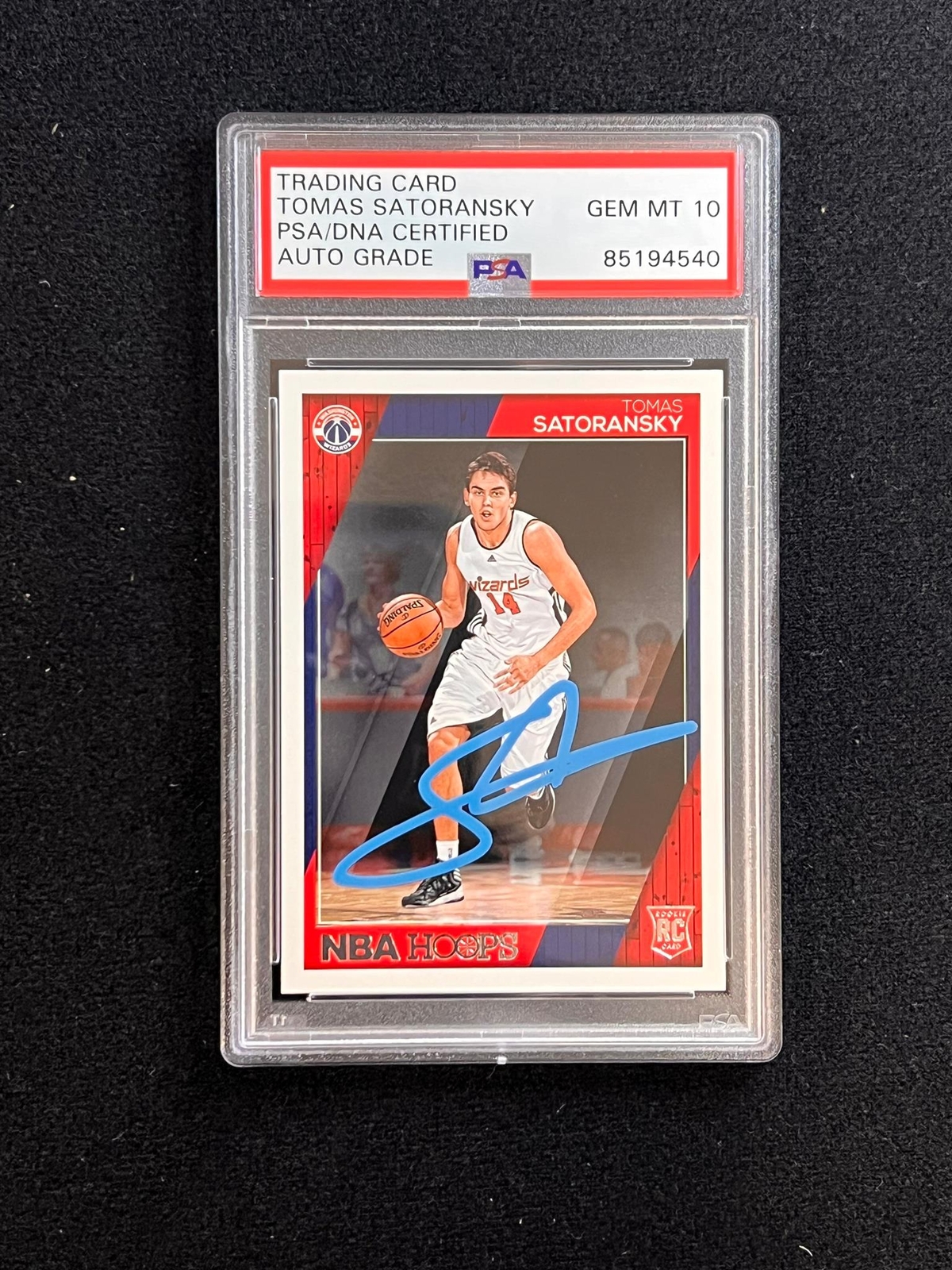 2016-17 NBA Hoops #281 Tomas Satoransky Signed AUTO 10 PSA Slabbed RC Wizards