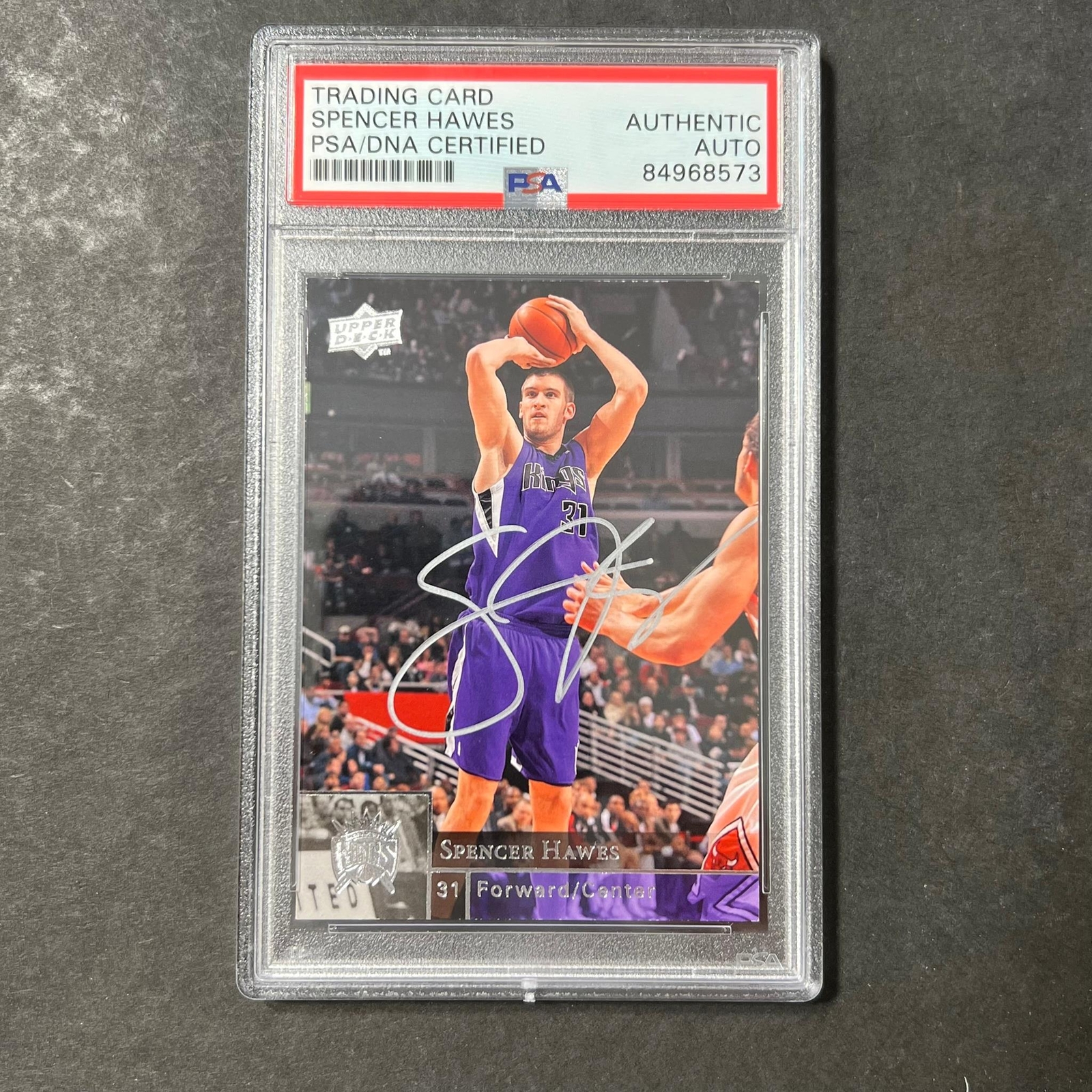 2009-10 Upper Deck #166 Spencer Hawes Signed Card AUTO PSA/DNA Slabbed Kings