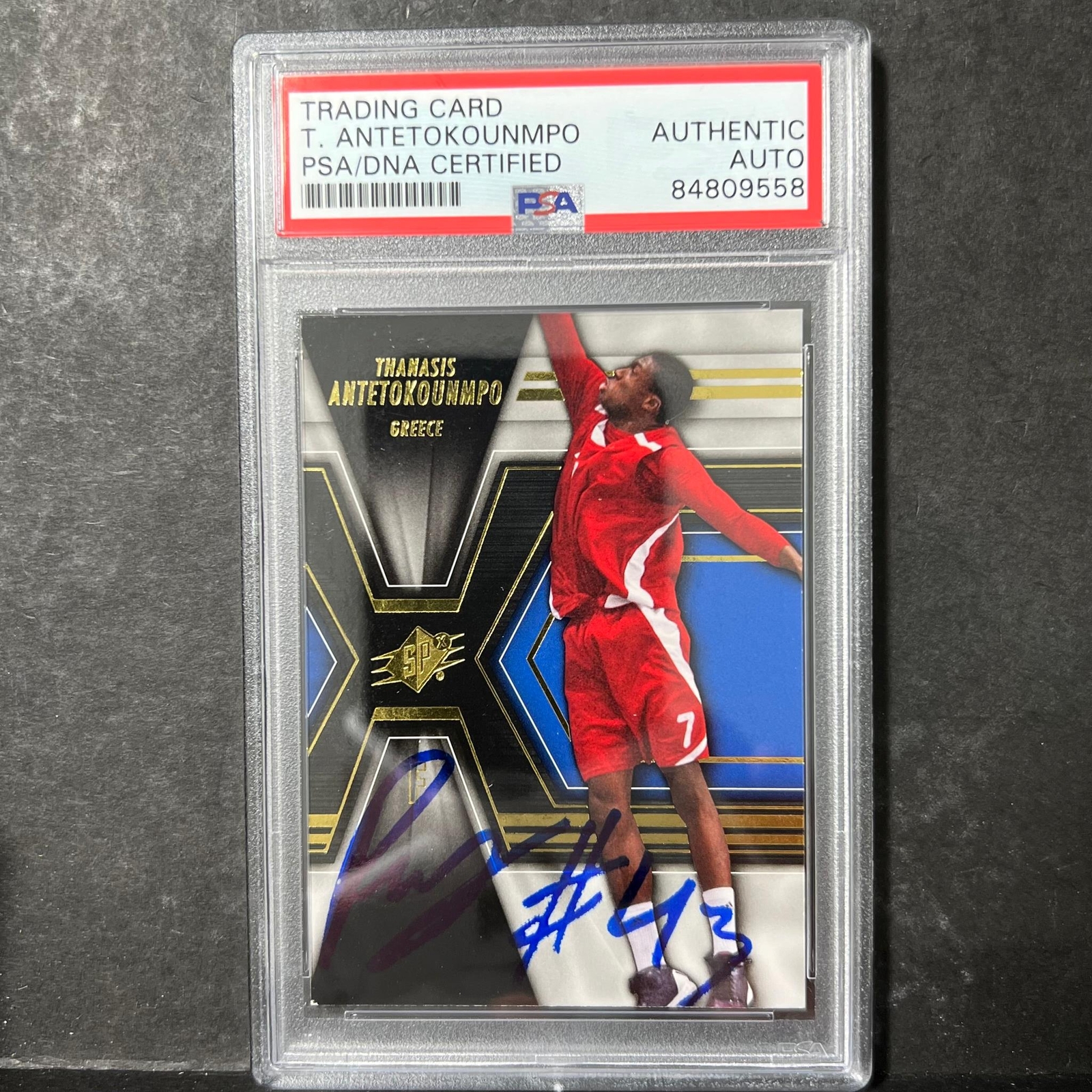 2014-15 Upper Deck SPX #75 Thanasis Antetokounmpo Signed Card AUTO PSA Slabbed B