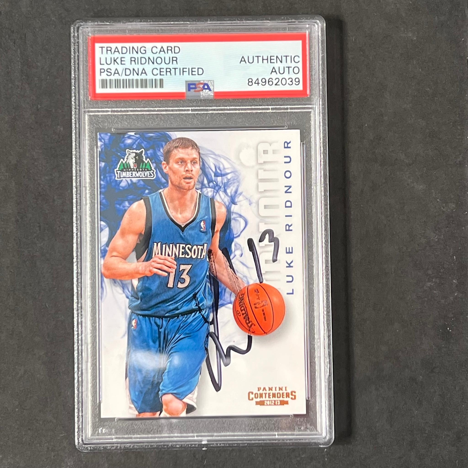 2012-13 Panini Contenders #74 Luke Ridnour Signed Card AUTO PSA Slabbed Timberwo