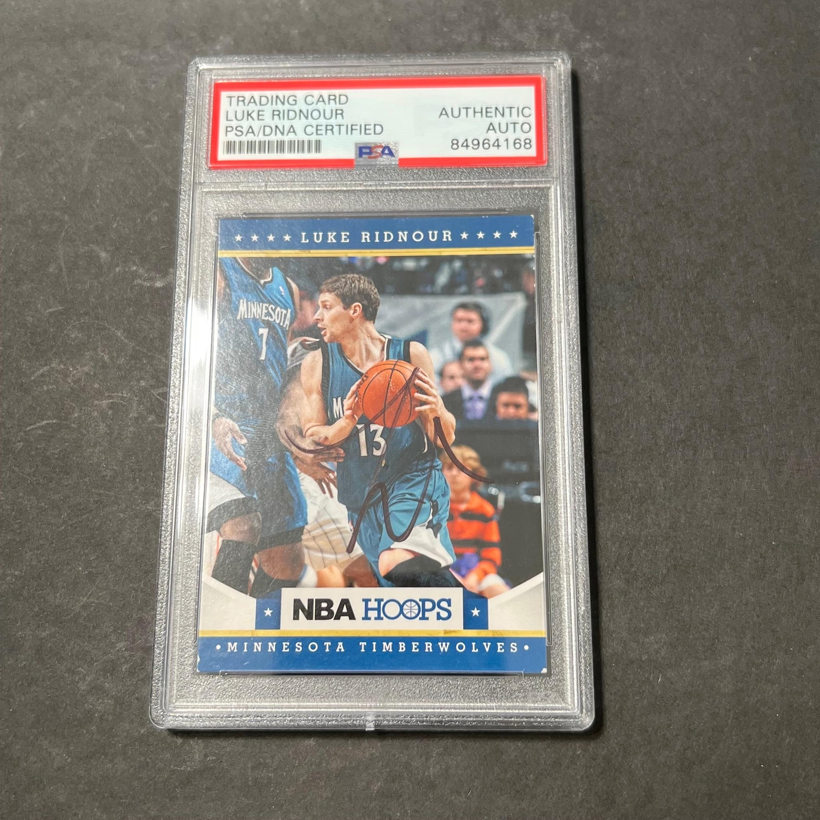 2012-13 NBA Hoops #117 Luke Ridnour Signed Card AUTO PSA Slabbed Timberwolves