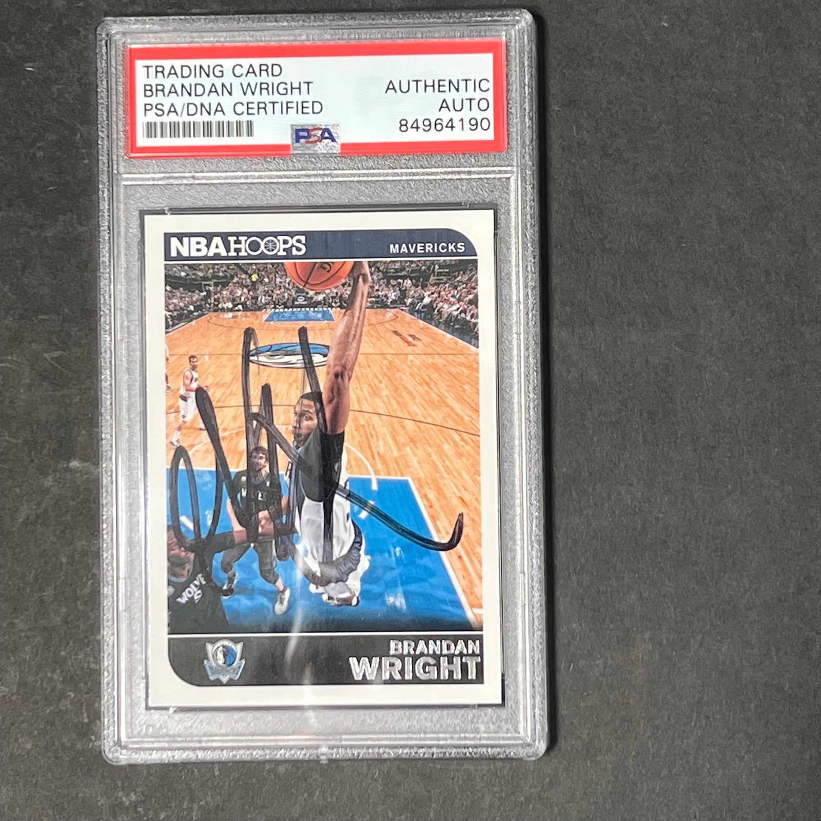 2014-15 NBA Hoops #181 Brandan Wright Signed Card AUTO PSA Slabbed Mavericks
