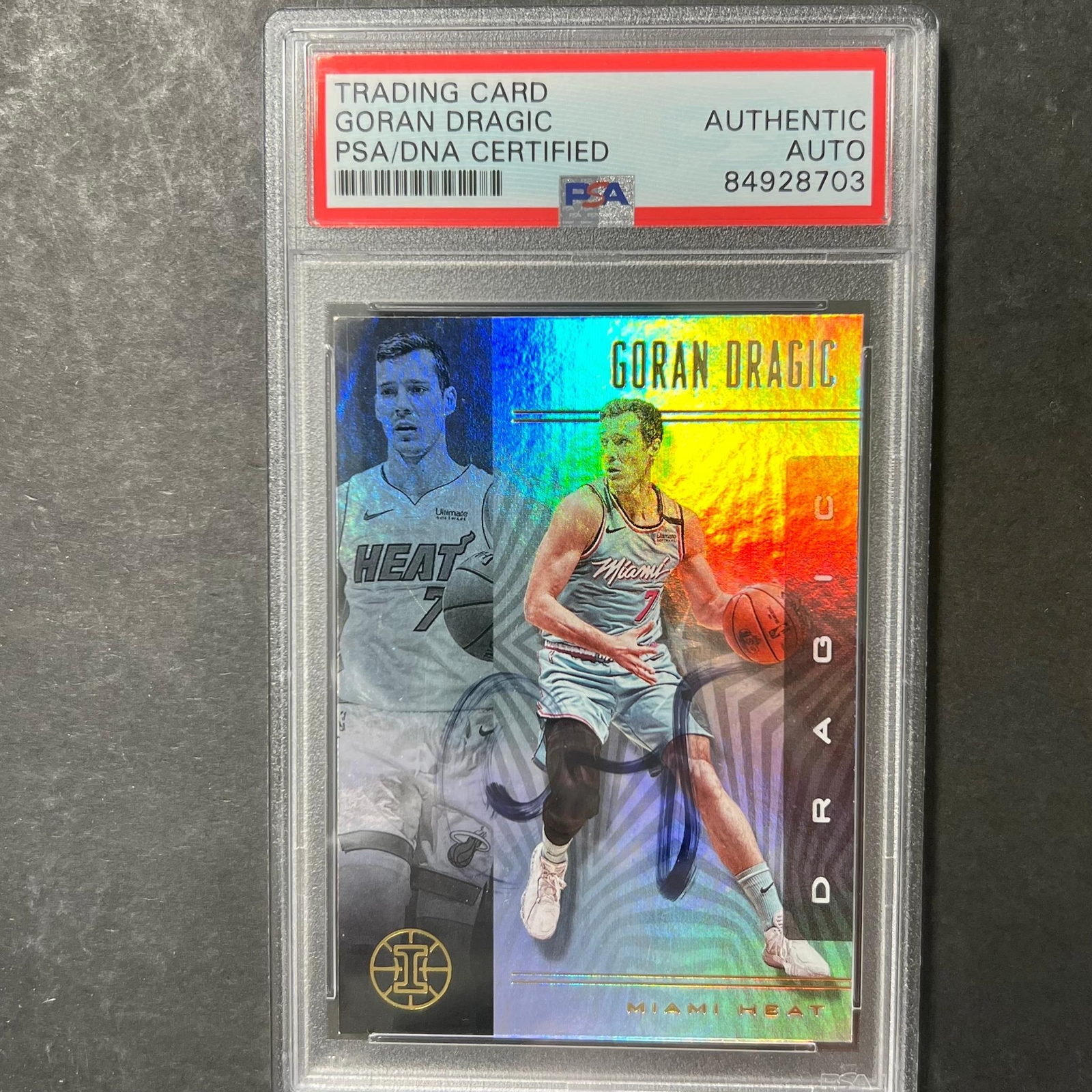 2019-20 Panini Illusions #70 Goran Dragic Signed Card AUTO PSA/DNA Slabbed Heat