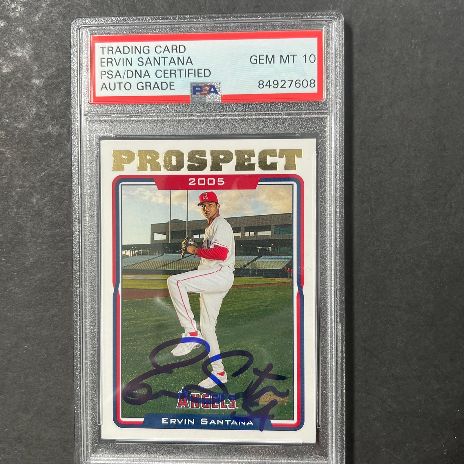 2005 Topps Update & Highlights #UH92 Ervin Santana Signed Card AUTO 10 PSA/DNA S