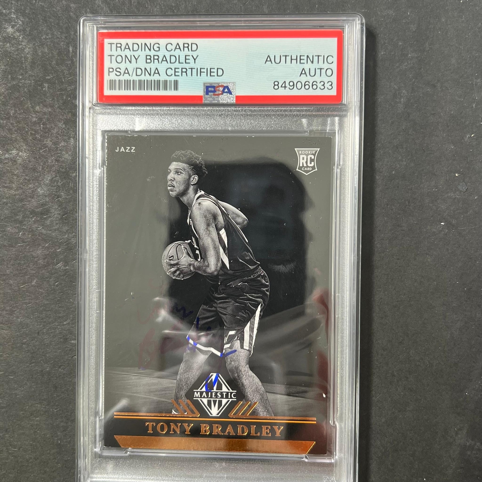 2017-18 Panini Chronicles #312 Tony Bradley Signed Card AUTO PSA Slabbed RC Jazz