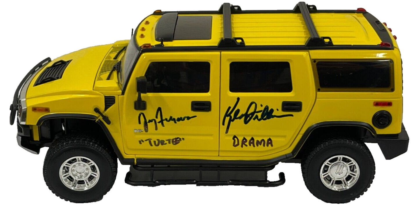 Entourage Cast Signed 1:18 Diecast Hummer Grenier Connolly Dillon Ferrara JSA