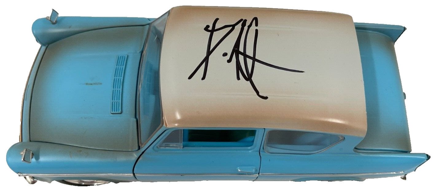 Daniel Radcliffe Signed Harry Potter 1:24 Diecast Car Authentic Auto Beckett