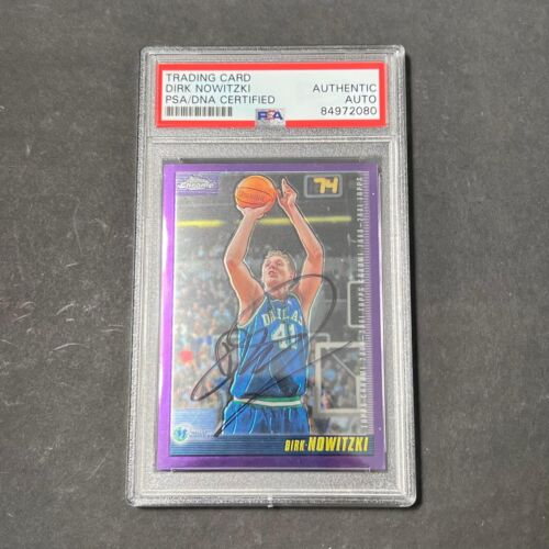 2000-01 TOPPS CHROME #13 DIRK NOWITZKI SIGNED AUTO CARD PSA/DNA SLABBED AUTOGRAP COLLECTIBLE MEMORABILIA
