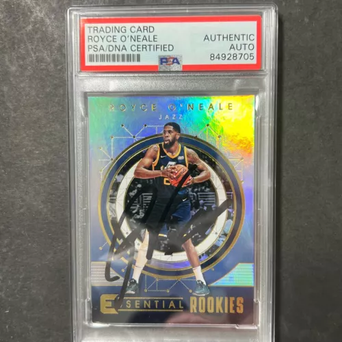 2017-18 PANINI ESSENTIALS #ER-14 ROYCE O’NEALE SIGNED CARD AUTO PSA SLABBED JAZZ COLLECTIBLE MEMORABILIA