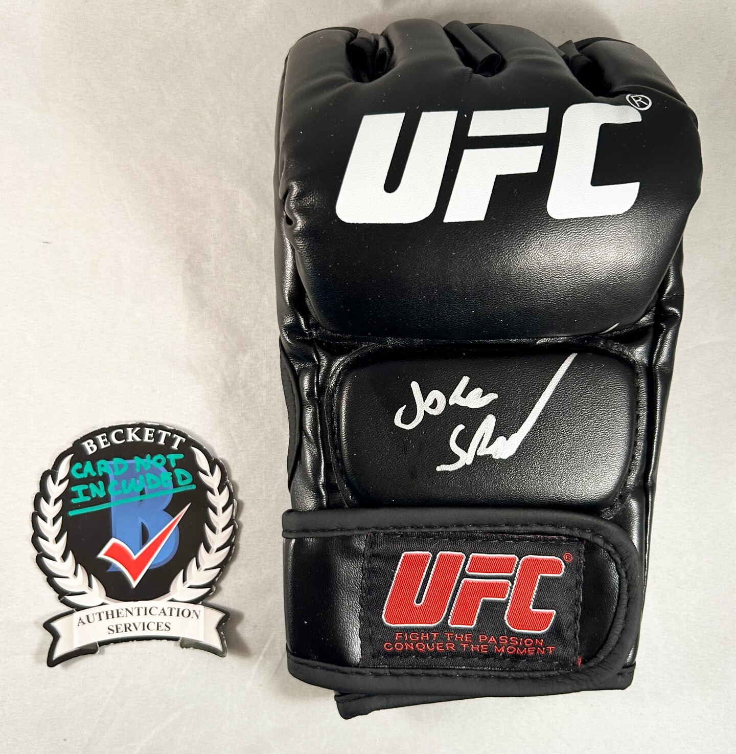 Jake Shields Signed UFC Glove MMA Beckett BAS 1 COA