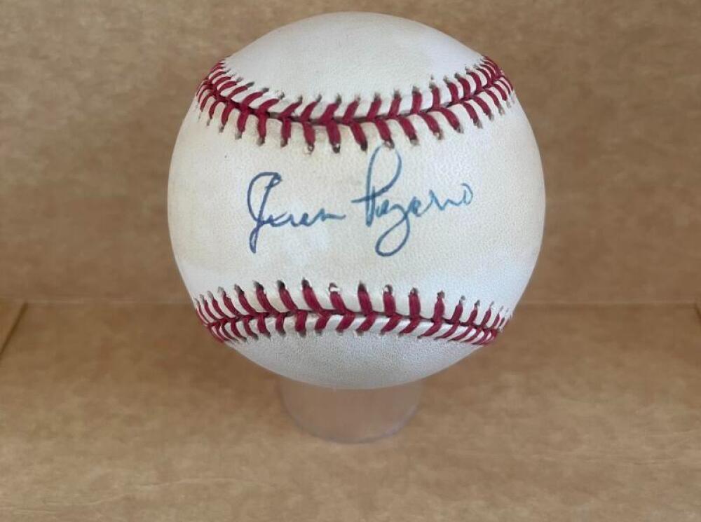 JUAN PIZARRO RED SOX/WHITE SOX SIGNED VINTAGE N.L. BASEBALL BECKETT AUTH