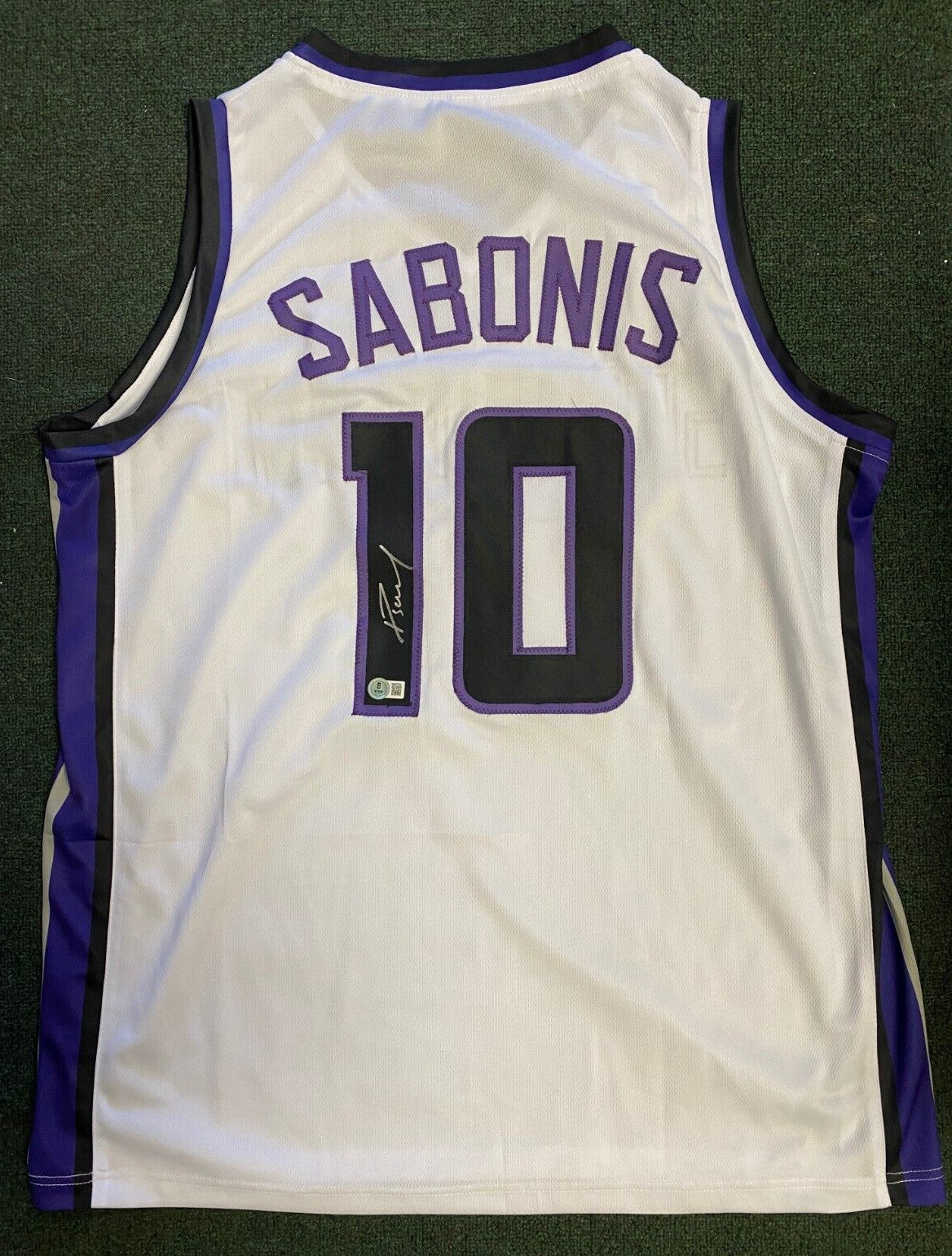 DOMANTAS SABONIS #10 SACRAMENTO KINGS SIGNED AUTO CUSTOM JERSEY SZ XL BECKETT