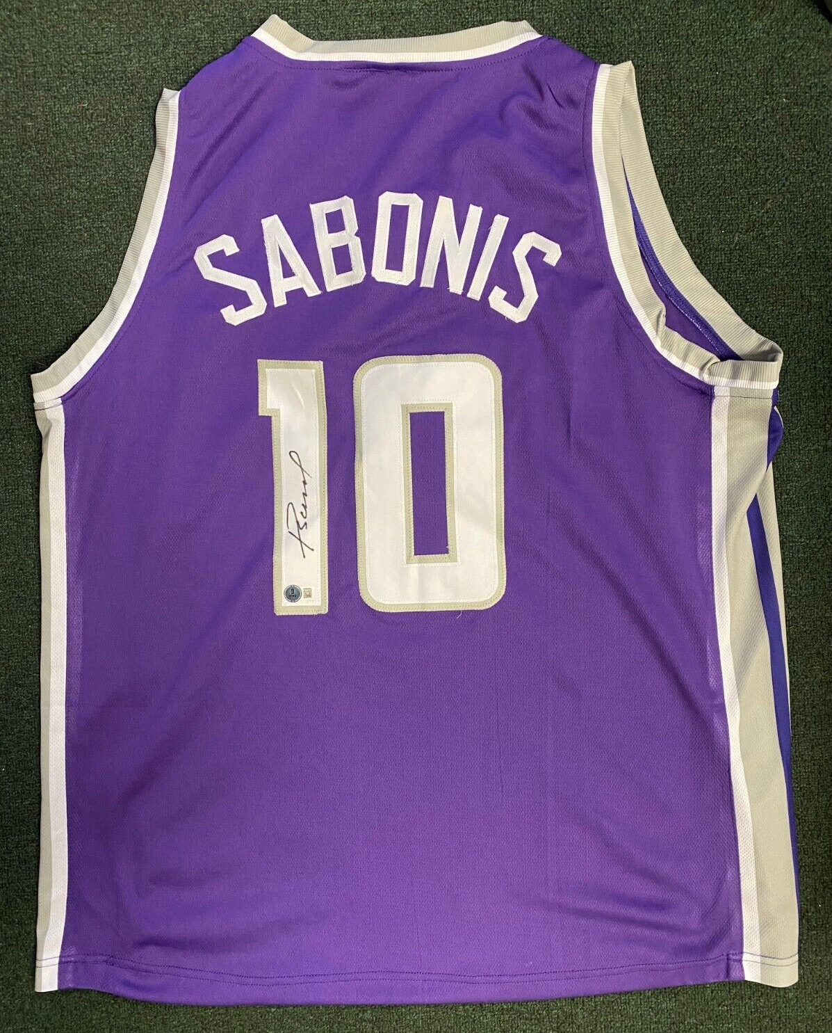 DOMANTAS SABONIS #10 SACRAMENTO KINGS SIGNED AUTO CUSTOM JERSEY SZ XL BECKETT G