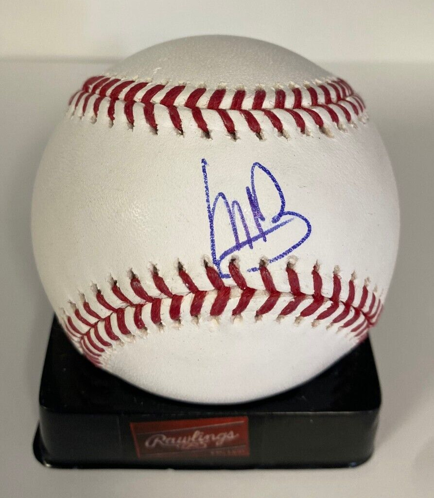 MIGUEL BLEIS BOSTON RED SOX SIGNED AUTOGRAPHED M.L. BASEBALL BECKETT C