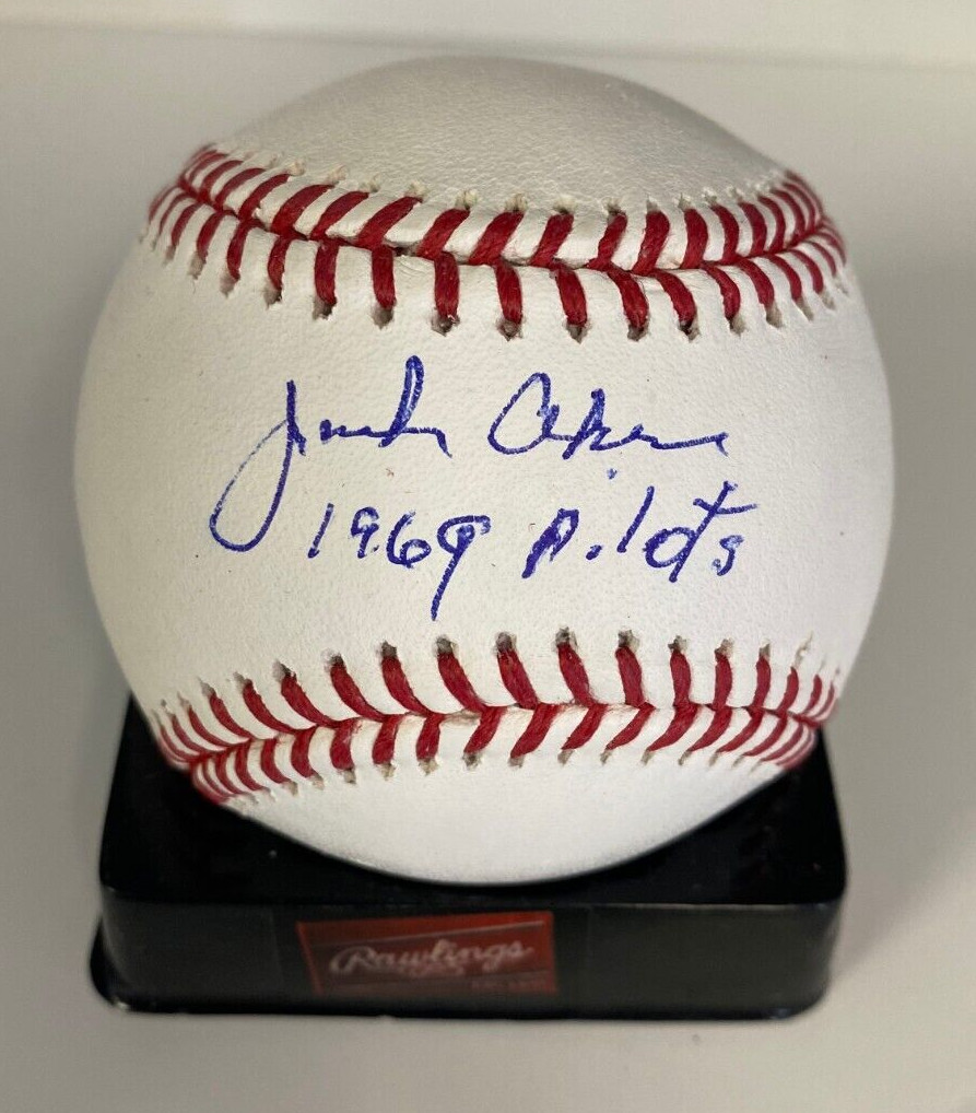 JACK AKER 1969 PILOTS SIGNED AUTOGRAPHED M.L. BASEBALL BECKETT AUTHENTICATED *