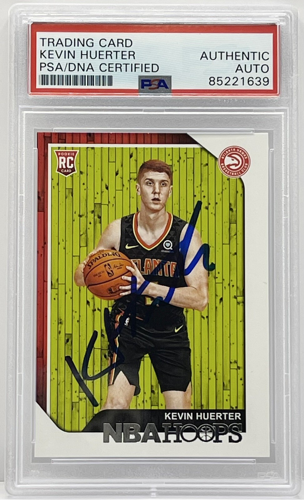 Kevin Huerter Signed Auto 2018-19 Hoops Rookie Card On Card Kings PSA/DNA Slab