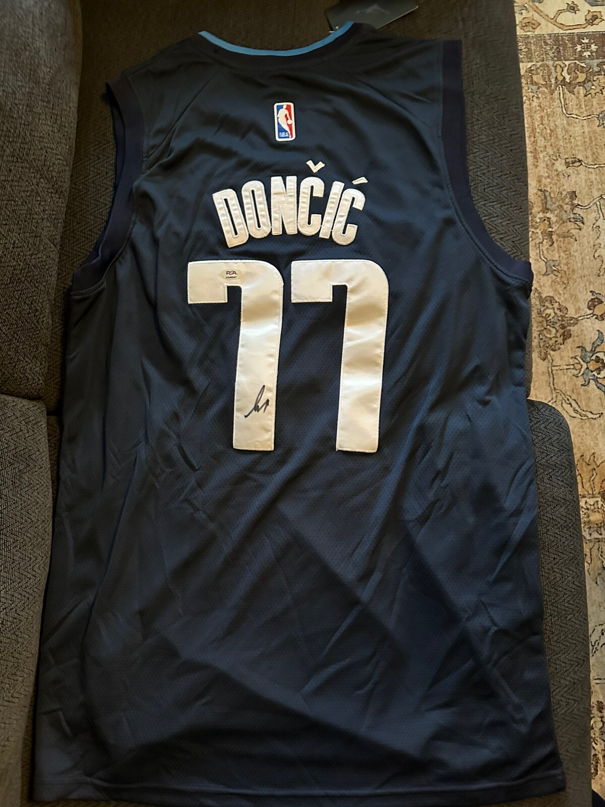 Luka Doncic SIGNED Dallas Mavericks Stitched Jersey PSA Authenticated XL