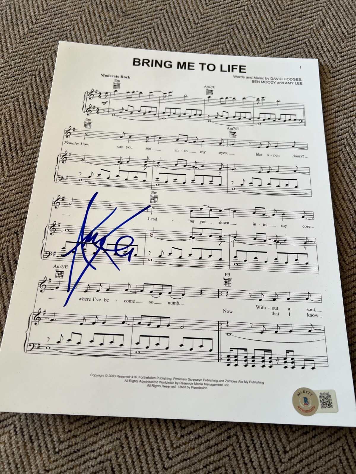 AMY LEE SIGNED AUTOGRAPH SHEET MUSIC BRING ME TO LIFE EVANESCENCE BECKETT BAS F