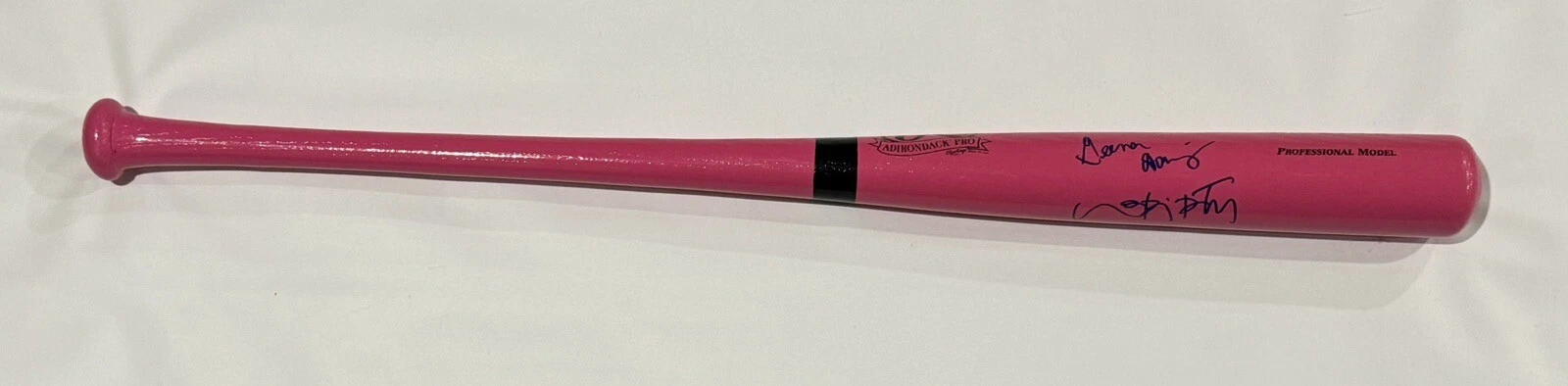 GEENA DAVIS LORI PETTY SIGNED PINK BAT LEAGUE OF THEIR OWN PROOF JSA COA