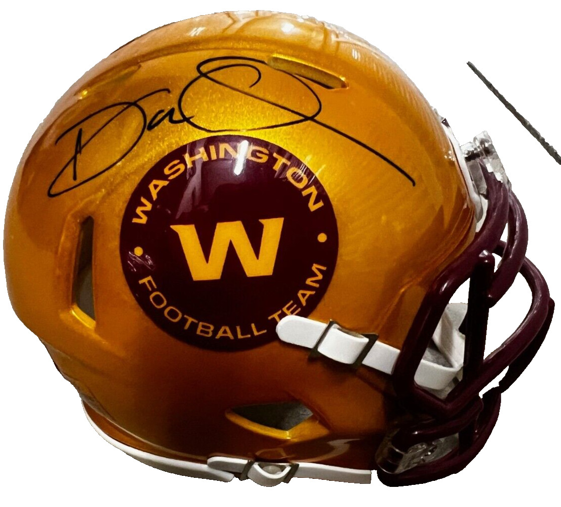 DAN QUINN signed (WASHINGTON COMMANDERS) mini football helmet BECKETT BM02839