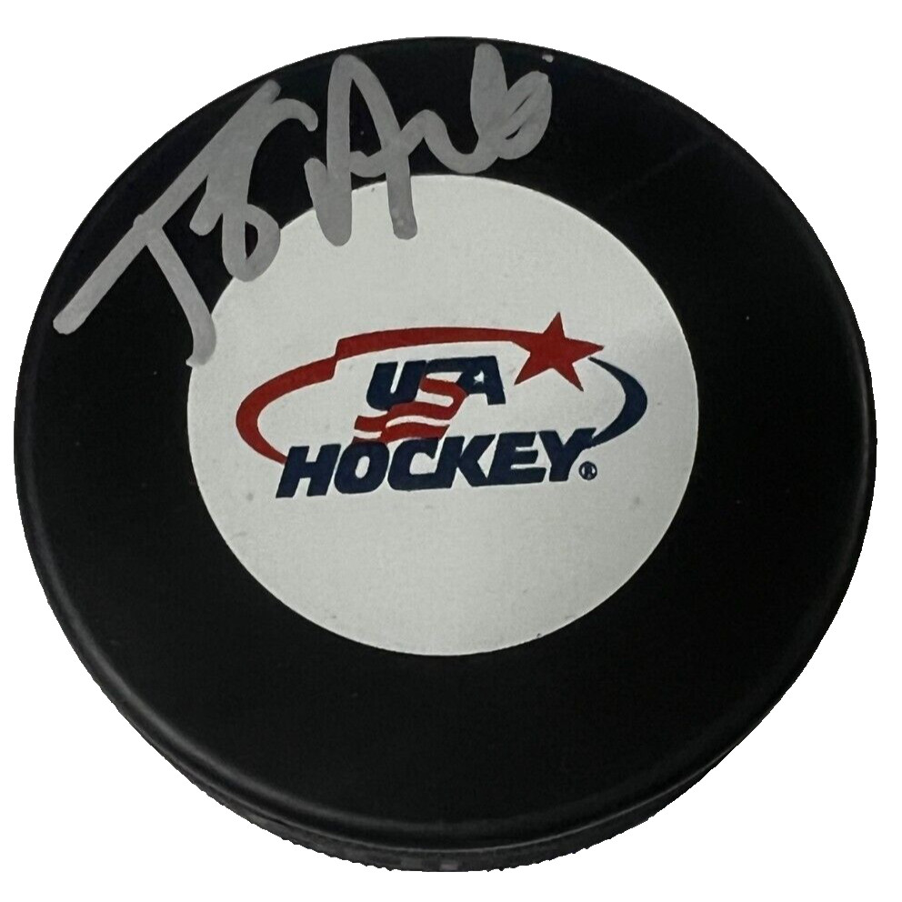 TONY AMONTE signed (TEAM USA) Chicago Blackhawks Hockey puck BECKETT BAS BL63985