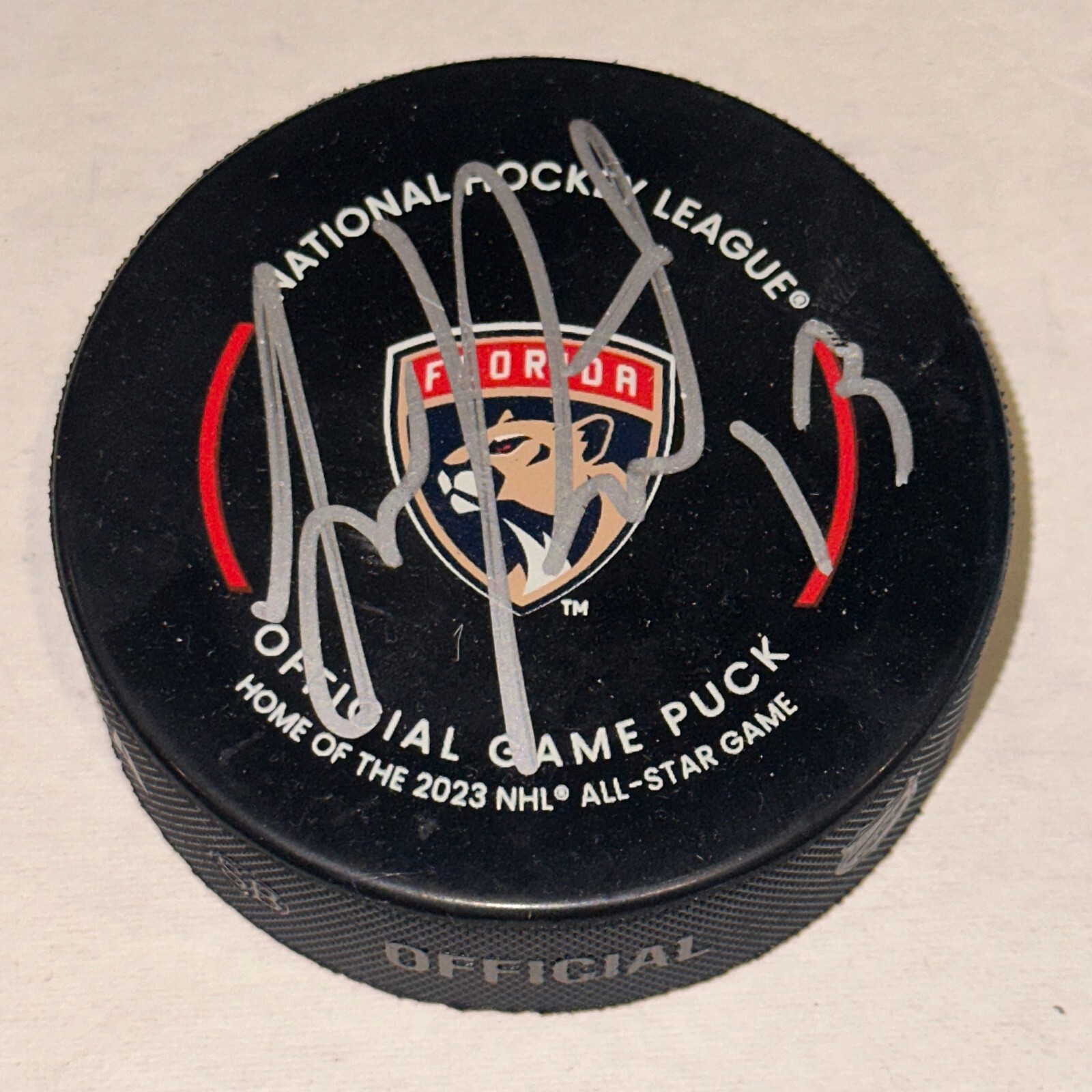 SAM REINHART Signed Official PANTHERS 30th Anniv. GAME Puck Beckett (BAS)