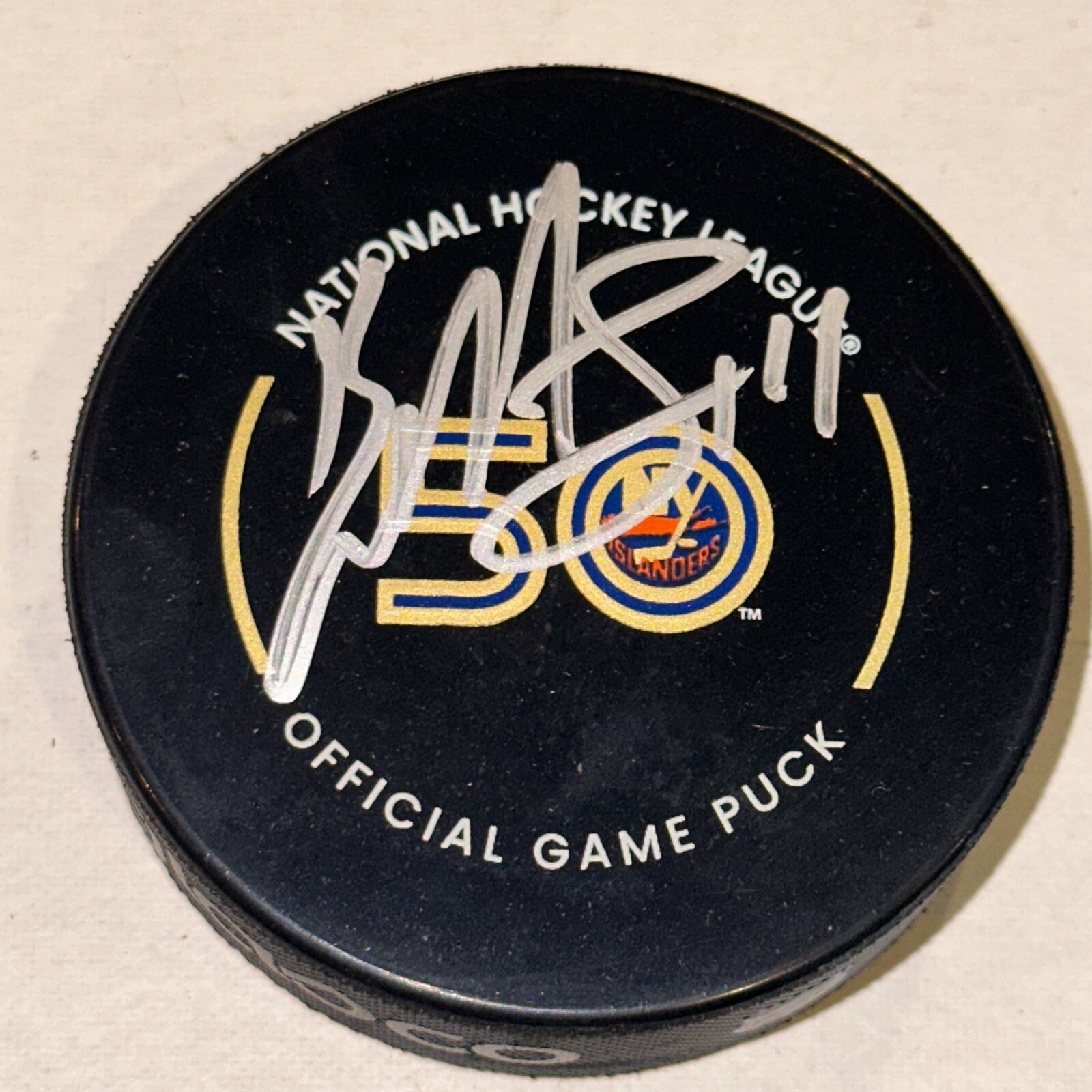BO HORVAT Signed New York ISLANDERS 50th Anniv Official GAME Puck Beckett (BAS)