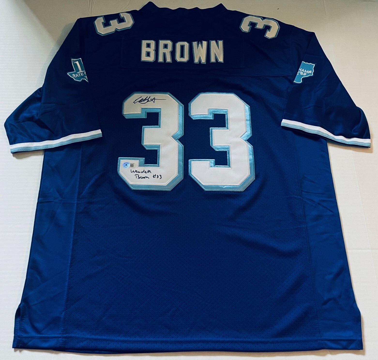 Eliel Swinton signed Varsity Blues Wendell Brown jersey autographed Beckett