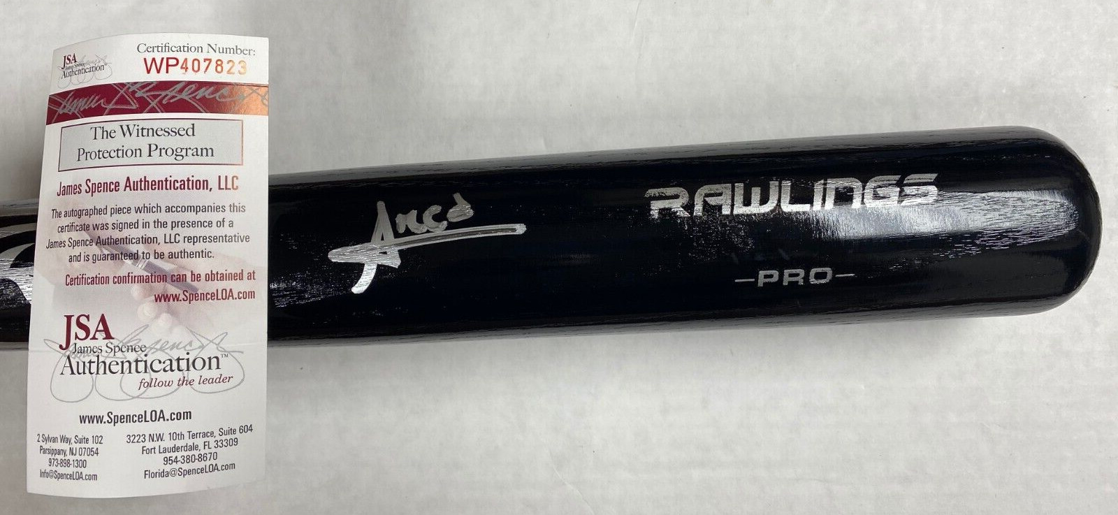 AMED ROSARIO CLEVELAND GUARDIANS SIGNED AUTOGRAPHED BLACK RAWLINGS PRO BAT JSA