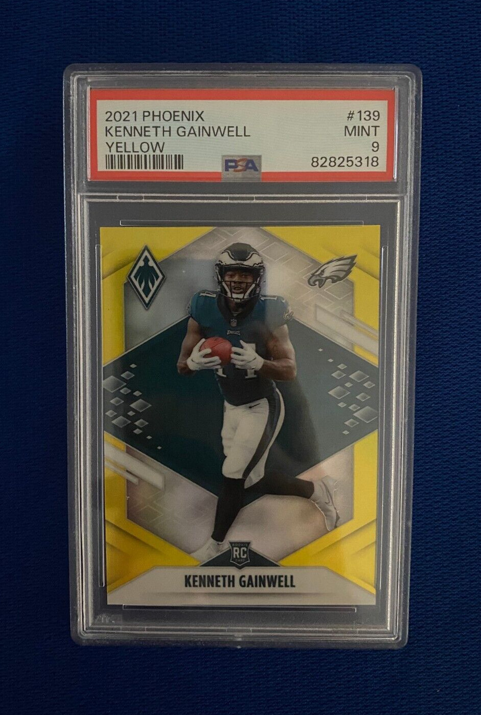 2021 PANINI PHOENIX KENNETH GAINWELL EAGLES RC YELLOW CARD #139 PSA 9 MINT