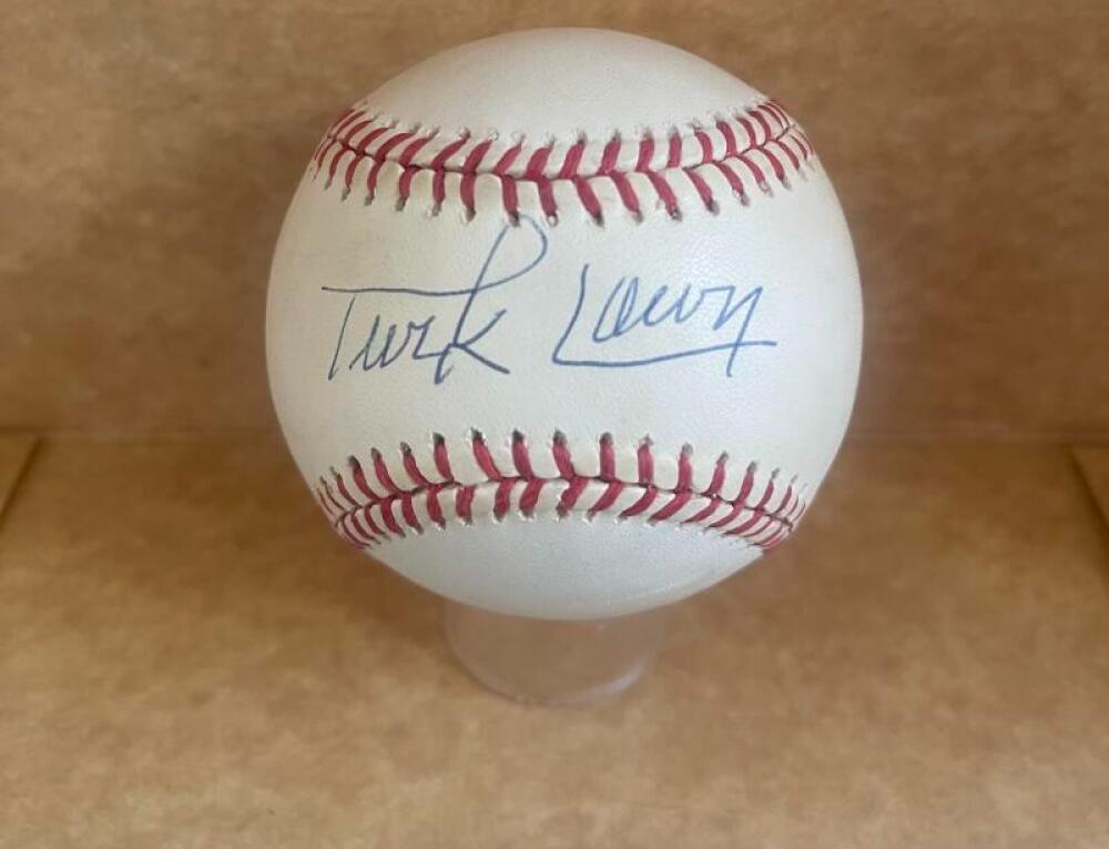 TURK LOWN REDS/CUBS SIGNED AUTOGRAPHED N.L. BASEBALL BECKETT AUTH