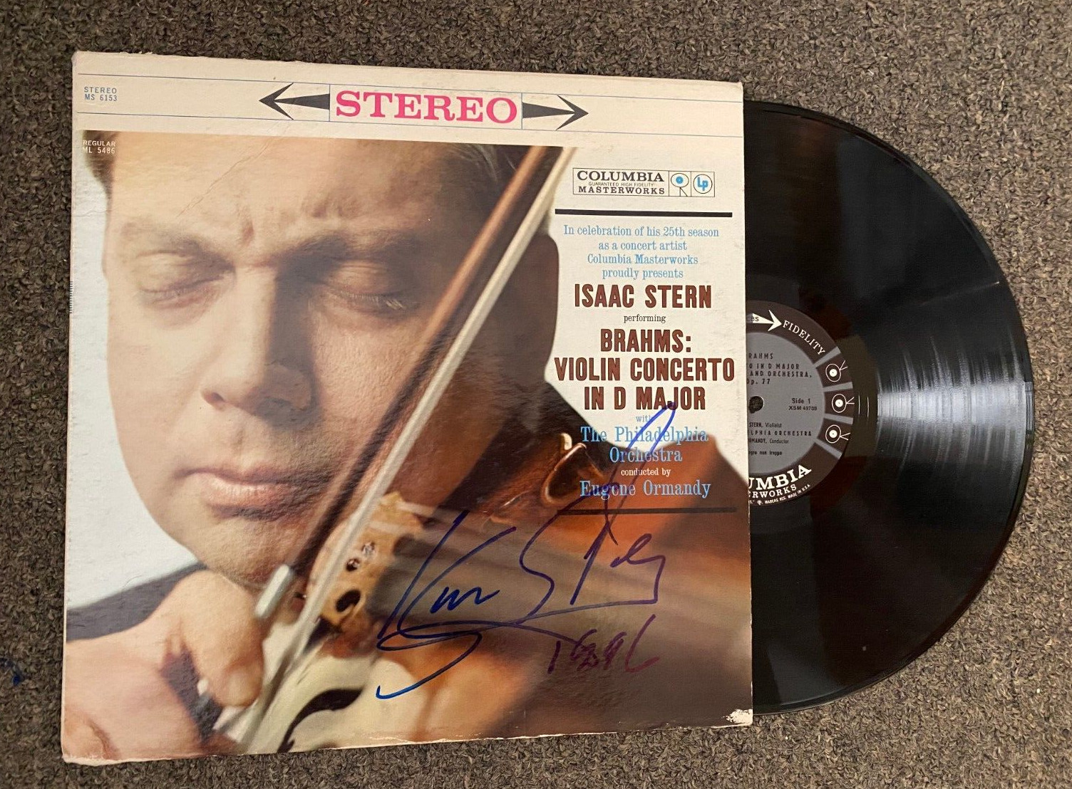 ISSAC STERN MUSIC LEGEND SIGNED AUTOGRAPHED VINYL RECORD ALBUM W/COA RARE