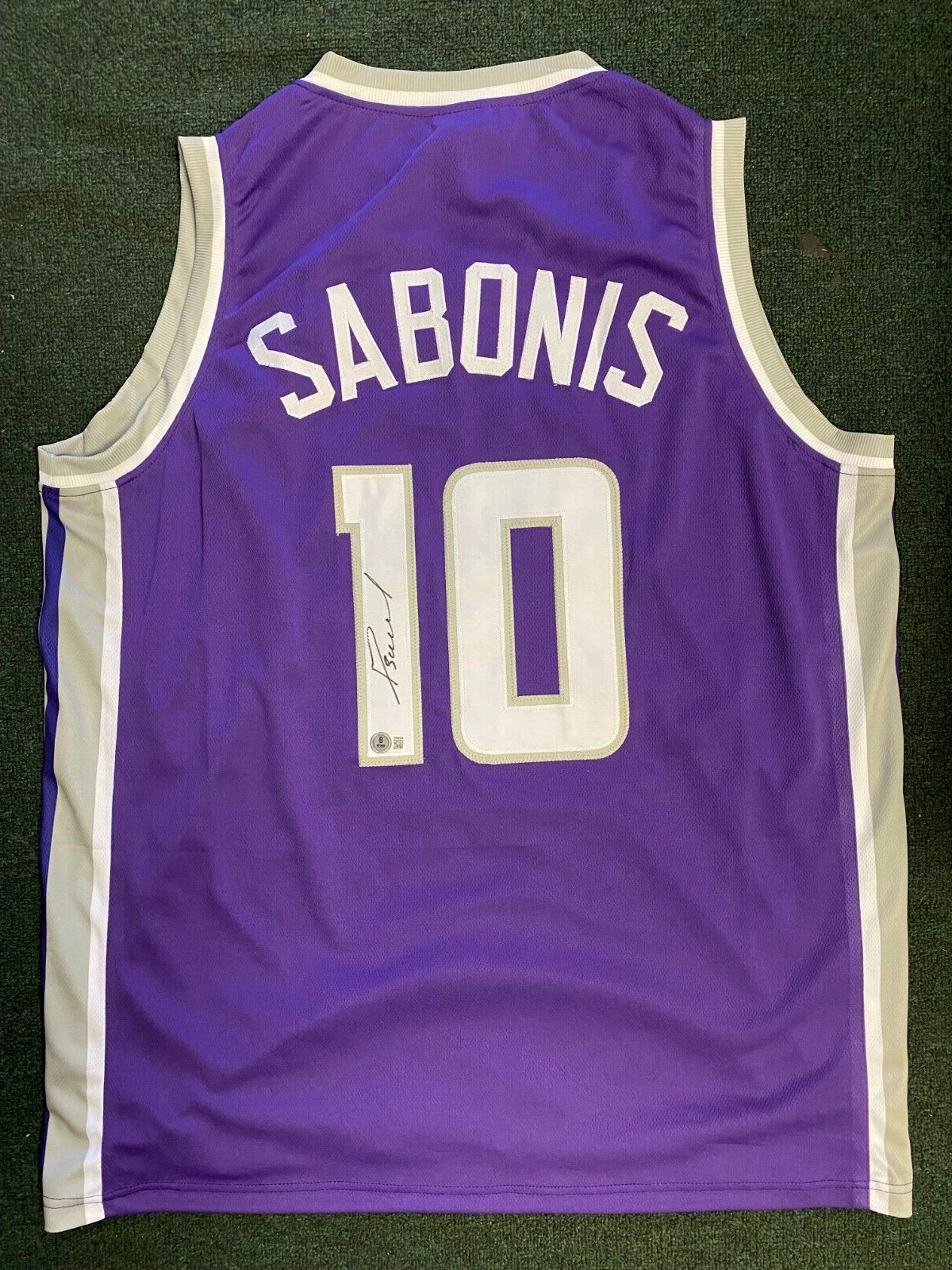 DOMANTAS SABONIS #10 SACRAMENTO KINGS SIGNED AUTO CUSTOM JERSEY SZ XL BECKETT F